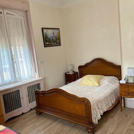 Chambre Arnica Lit 140 Wifi Sdb Partagee Saint-Amarin Exterior foto